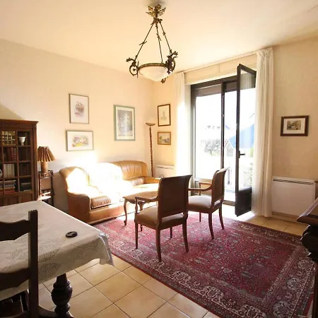 T3 Cosy Centre-ville Avec Parking Et Animaux Admis - Fr-1-313-228 * Bagnères-de-Luchon