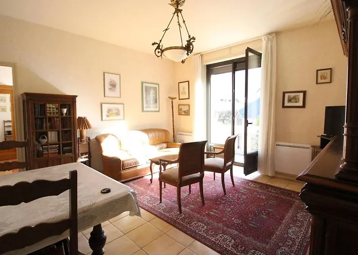 T3 Cosy Centre-ville Avec Parking Et Animaux Admis - Fr-1-313-228 * Bagnères-de-Luchon